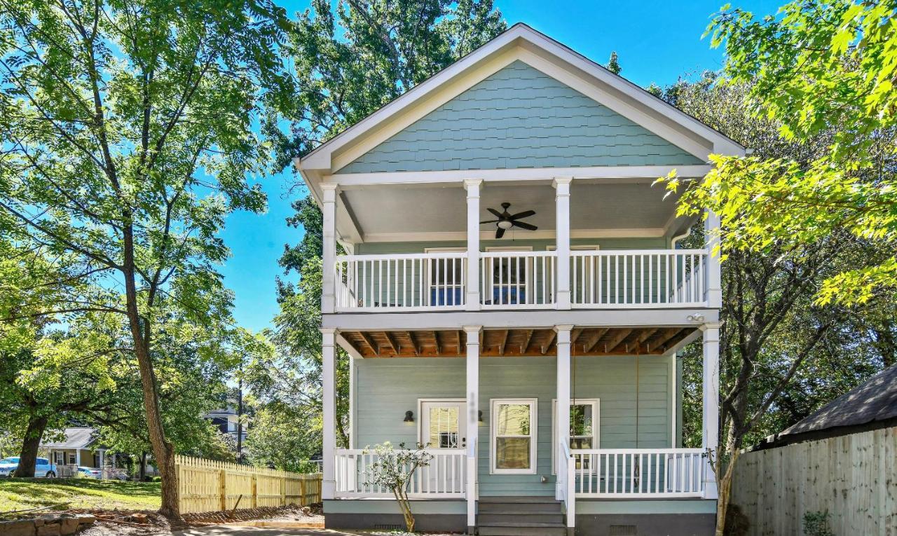 Sun Lit Modern Home With Good Vibes And Lots Of Coffee - Designedbydom Atlanta Exterior photo