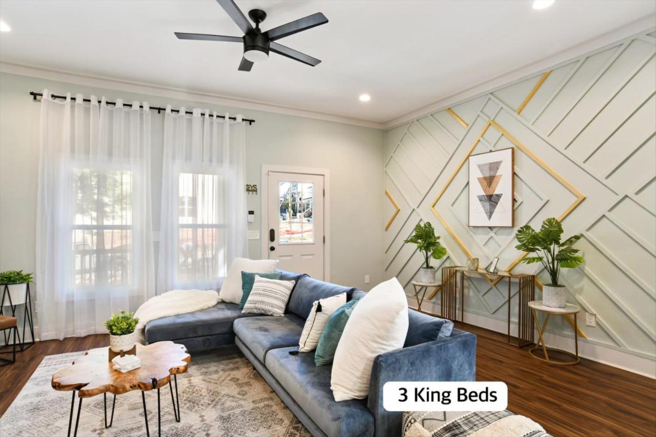 Sun Lit Modern Home With Good Vibes And Lots Of Coffee - Designedbydom Atlanta Exterior photo